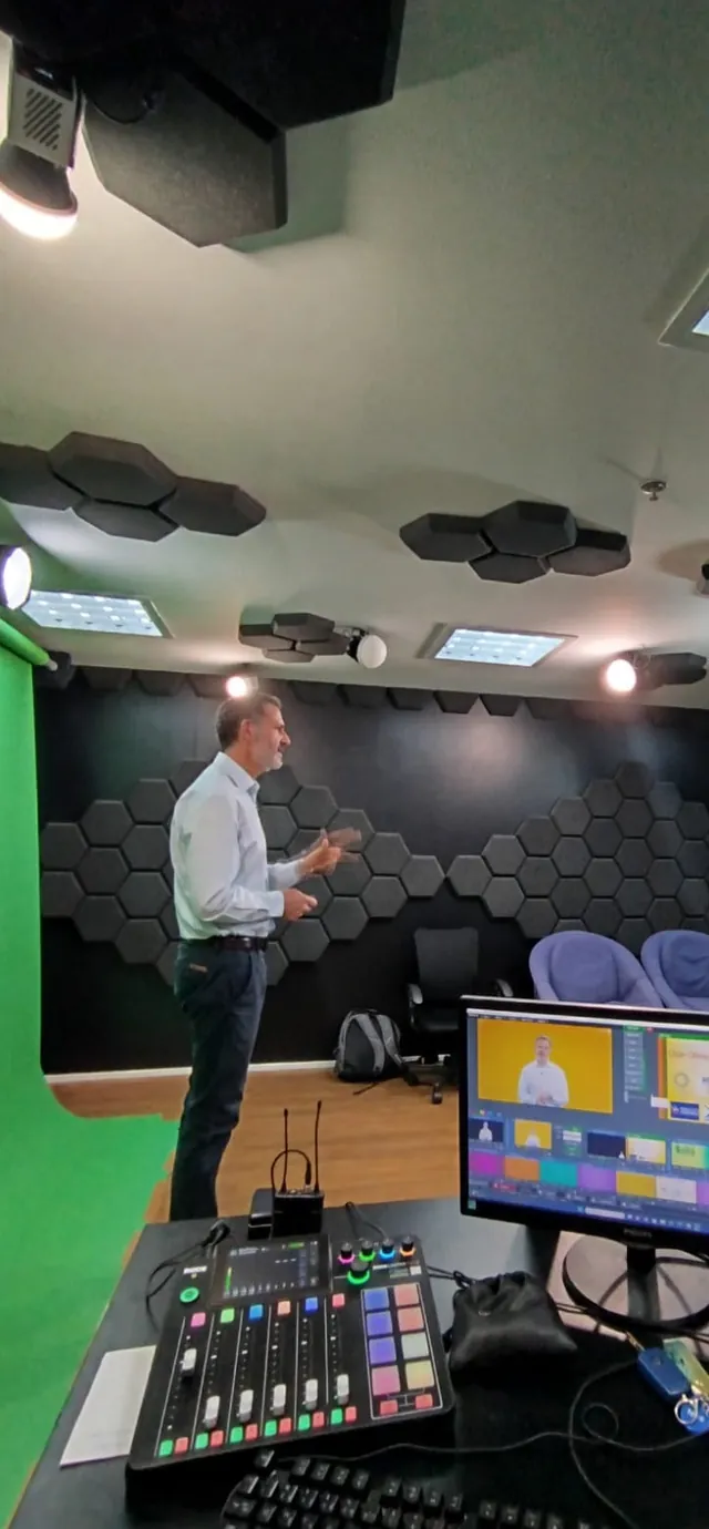 Gravação de conversa no estúdio da Palheta Films